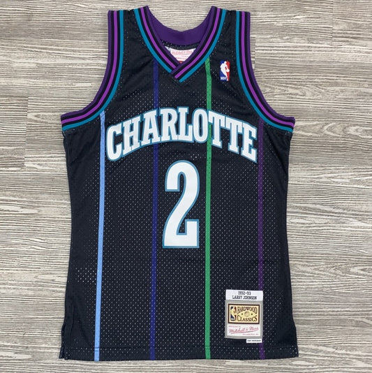 Mitchell & Ness-NBA Swingman Jersey Hornets 92 Larry Johnson