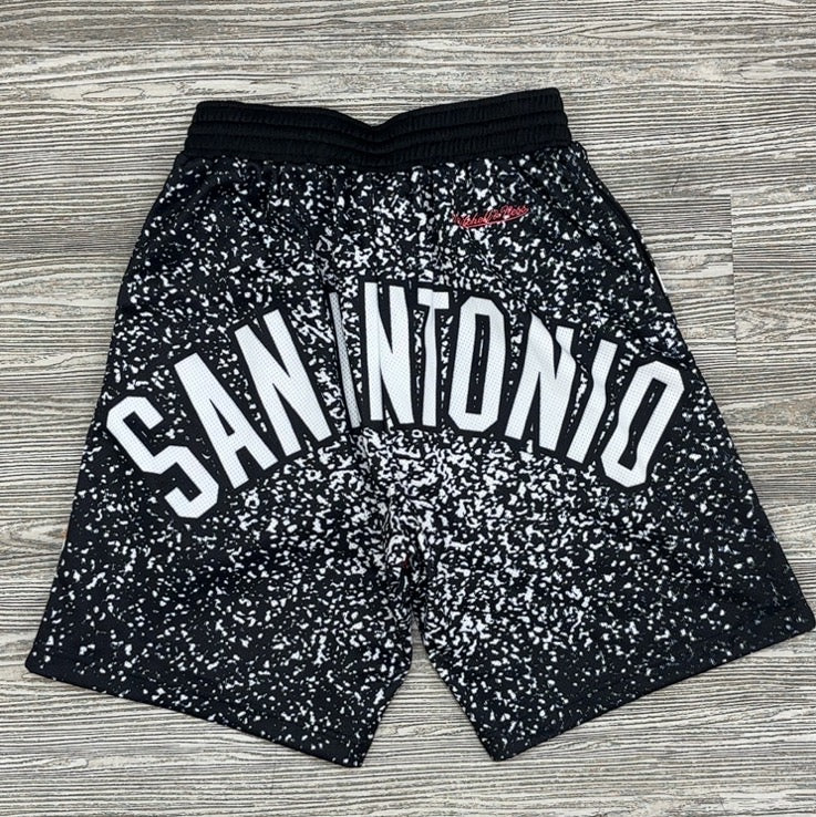 Mitchell & Ness- nba Jumbotron sumimated shorts Spurs